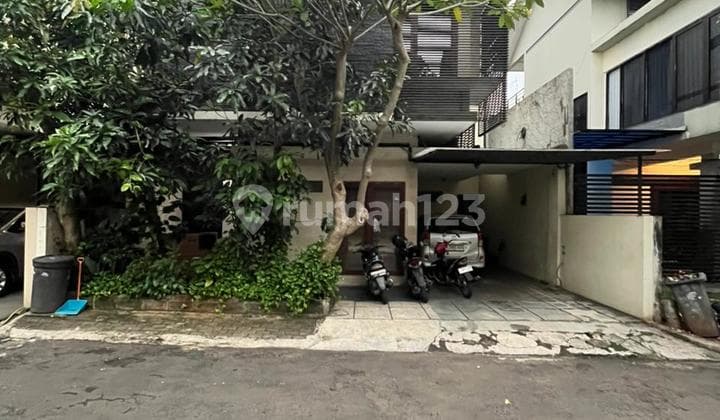 Rumah Murah Dalam Townhouse Cipete Dekat dengan Stasiun MRT
