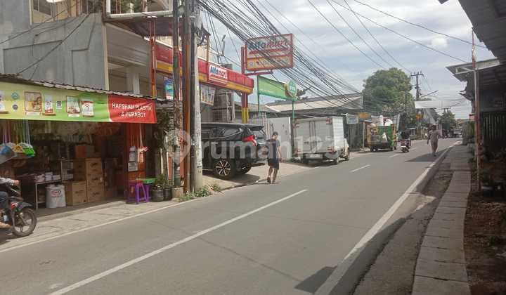 Dijual Cepat Lokasi Strategis di Jln Raya