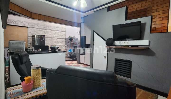 Rumah Bagus Terawat Siap Huni
