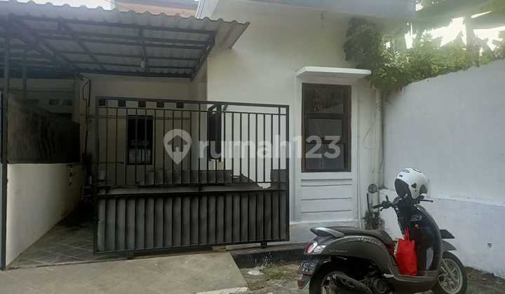 Disewakan Rumah 1.5 Lantai Rapih Siap Huni Di Duta Bintaro