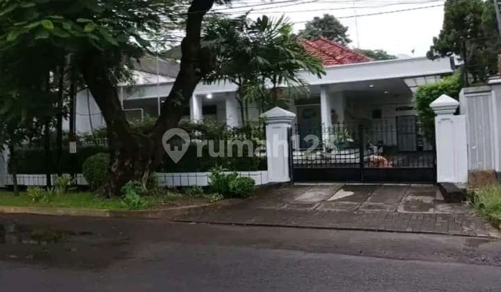 Rumah Pusat Kota Surabaya Jalan Kapuas Siap Huni