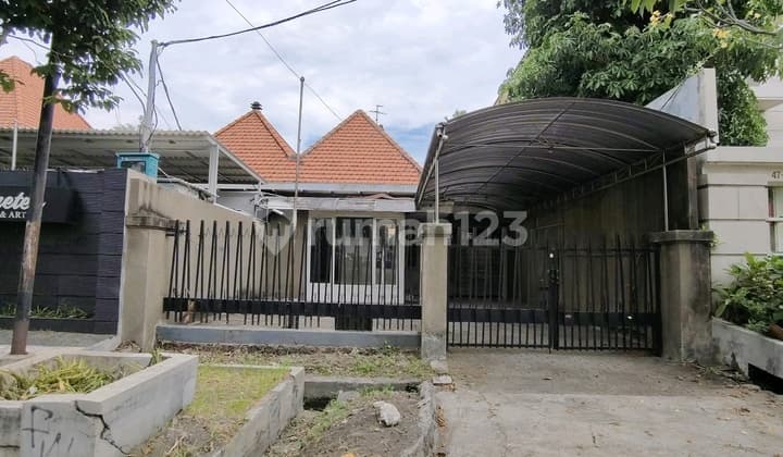 Rumah Komersial Area Surabaya Pusat Siap Huni