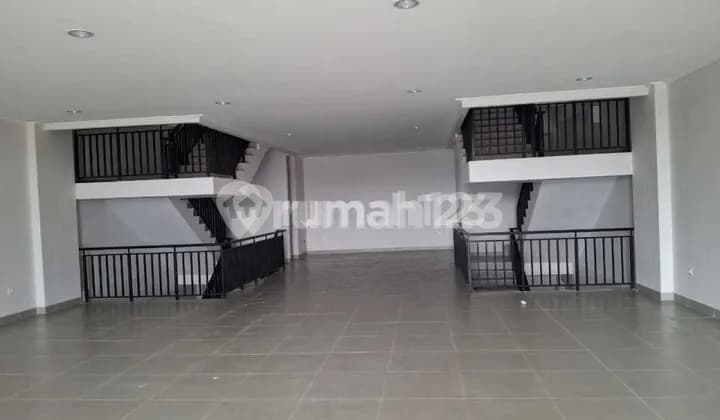 DIJUAL/DISEWAKAN RUKO MEGA KUNINGAN PIK 2 GANDENG 9X20