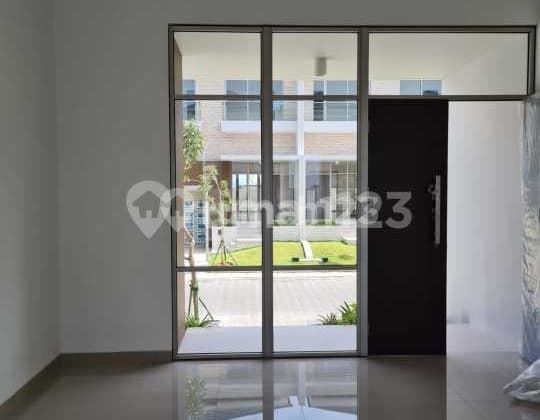 DISEWAKAN RUMAH PIK 2 UKURAN 8X15 KOSONGAN MURAH