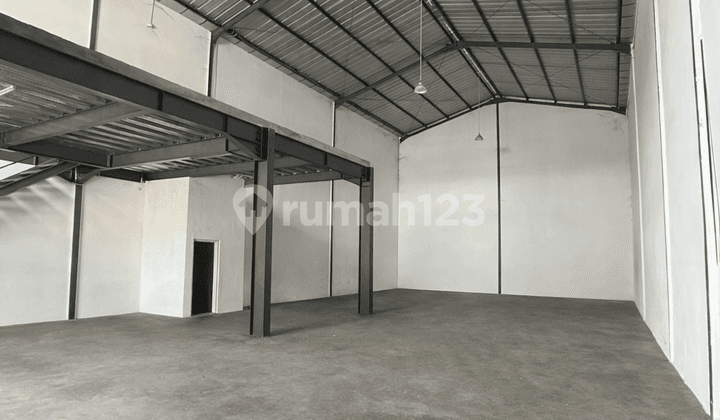 Gudang The Aiport City Tangerang 300M2 Ada Mezzanine dan Office Siap Pakai