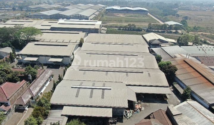 Clean Warehouse Ready for Use Baleendah