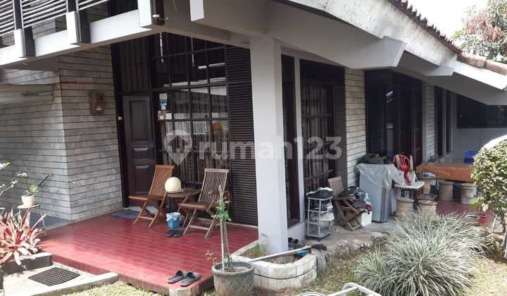 Rumah 2 Lantai Sayap Pasteur