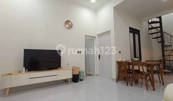 Rumah Siap Huni Baru Renovasi Bagus Cluster One Gate System