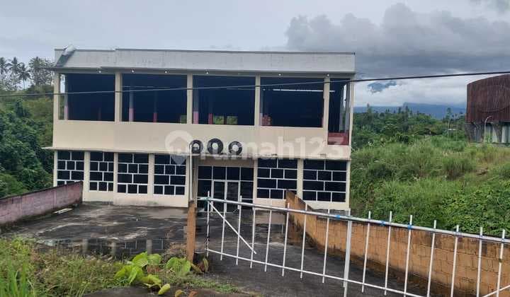 Rukan dengan Lokasi Strategis Cocok untuk Dijadikan Tempat Usaha