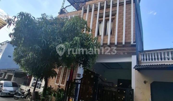 Rumah SHM lokasi Strategis di Bandung Barat
