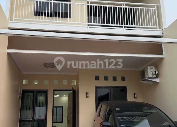 Rumah 2 Lantai Siap Huni Full Furnish Imam Bonjol Karawaci