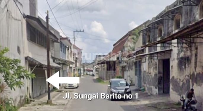 House on Jl. Barito - Loji Wetan, Solo