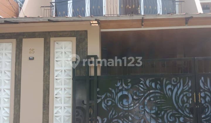 Dijual Rumah Strategis Istimewa di Penggilingan, Cakung Jaktim