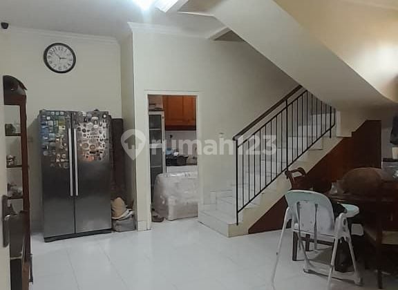 Dijual Rumah Strategis di Larangan Tangerang