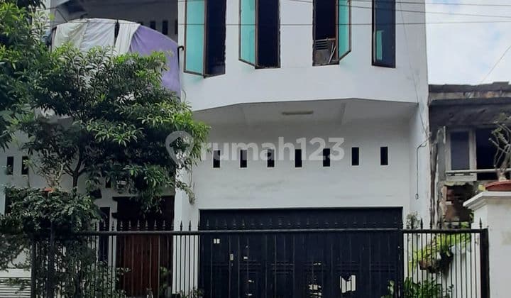 Dijual Rumah Cantik dan Bagus di Bidara Cina Cawang Jakarta Timur