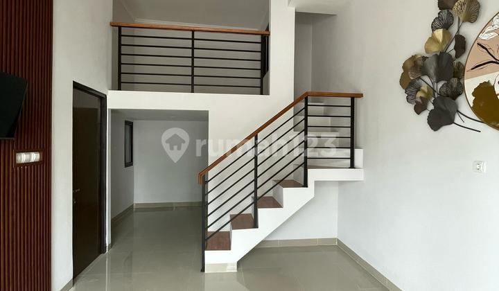 Rumah Baru Type Mezzanine Siap Huni di Jati Sari Bekasi