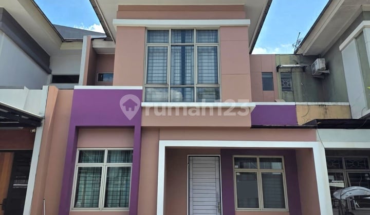 3 Bedroom 3 AC House in Foresta Naturale BSD