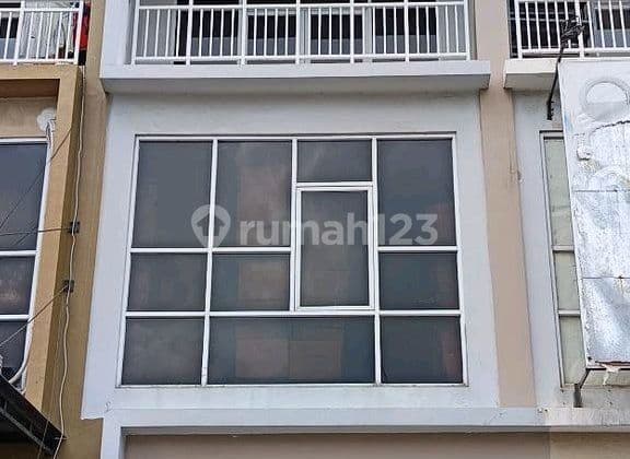 Dijual Ruko Palm Crown Taman Surya Jakarta Barat
