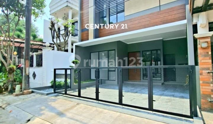 For Sale New House in Dahlia Loka Graha Raya 9042