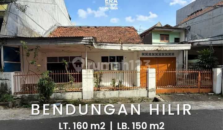 House for Sale in Bendungan Hilir with Certificate of Ownership (SHM)