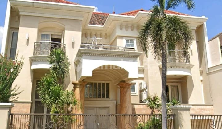 Rumah Mewah Classic Siap Huni Raya Taman Gapura Bisa Komersial