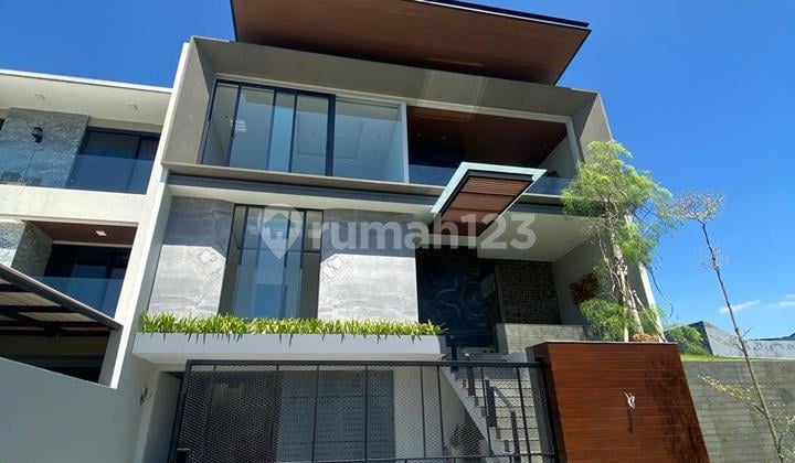 Rumah Baru Cluster Somerset Kualitas Berani Diadu