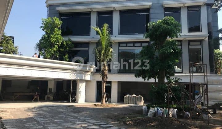 Rumah Golf View - Kolam Renang - Privat Lift - BGI Citraland