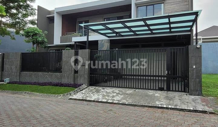 Rumah Siap Huni No Renov The Chofa Surabaya Barat-Kolam Renang