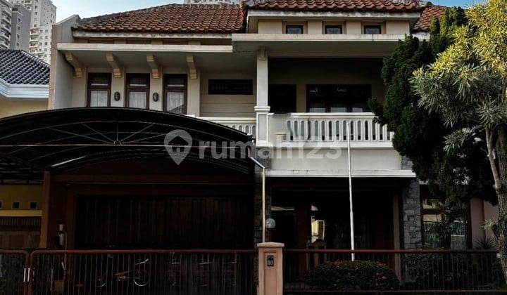 Rumah Siap Huni Mediteran Pakuwon Indah Villa Bukit Indah