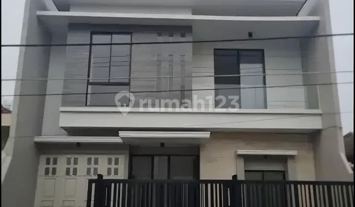 Rumah Baru Minimalis Modern Surabaya Timur