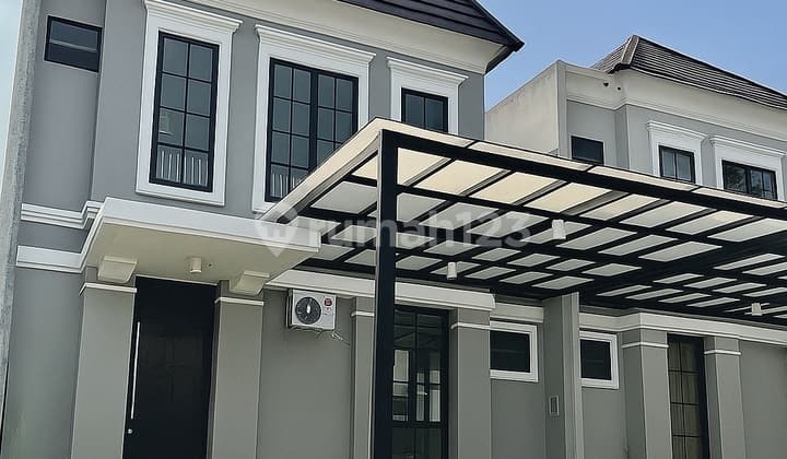 Oakwood Park Paling Murah Hadap Selatan Samping Taman