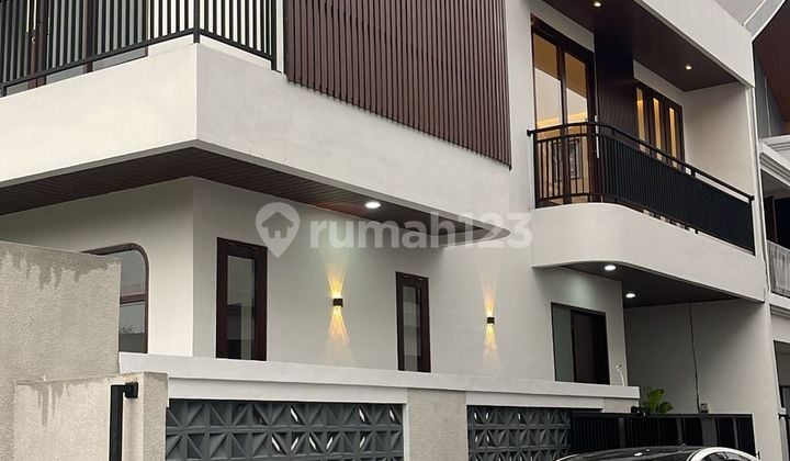 For Rent: Strategic Semi-Villa House in Mahendradata