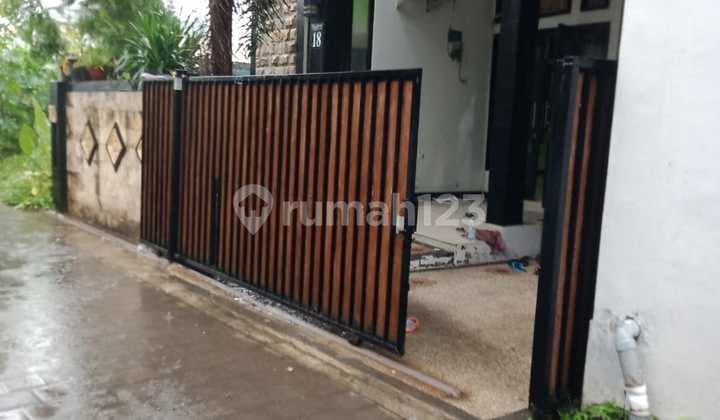 Di Jual Segera Mau Pulang Ke Jawa Rumah Strategis Lantai 2