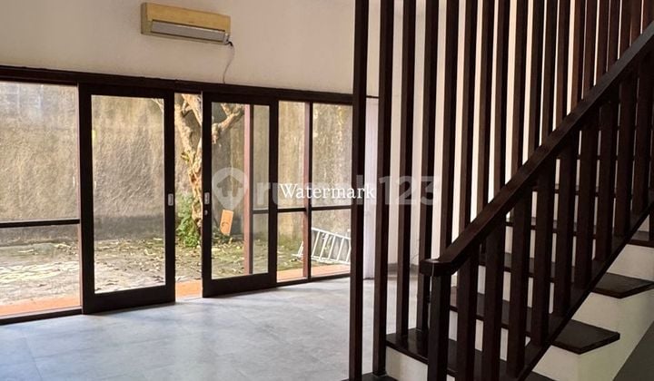 For Rent: House in Renon, 160 Million (Negotiable)
