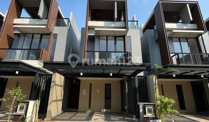 READY STOCK! Rumah 3 lantai Selangkah ke Jakarta di South Tresor