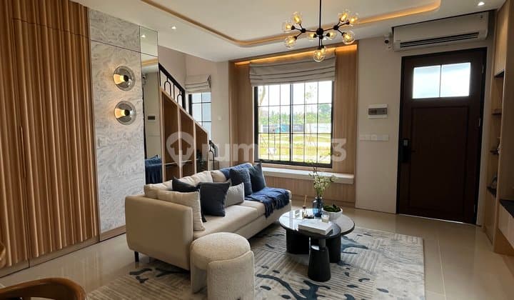 HARGA PASTI NAIK! Rumah 2 Lantai di Hortis 4 KT 5 Menit ke Tol