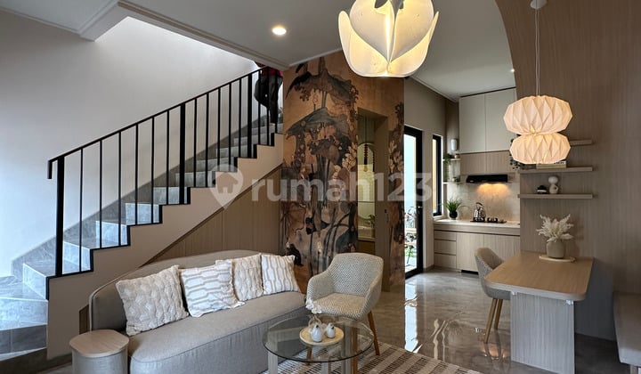 DISKON AWAL AGUSTUS!! RUMAH MODERN 2 TINGKAT HANYA 1M-AN DI BSD