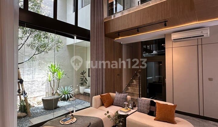 READY STOCK! Rumah 3 Lantai Cantik Sisa 5 Unit di Gading Serpong