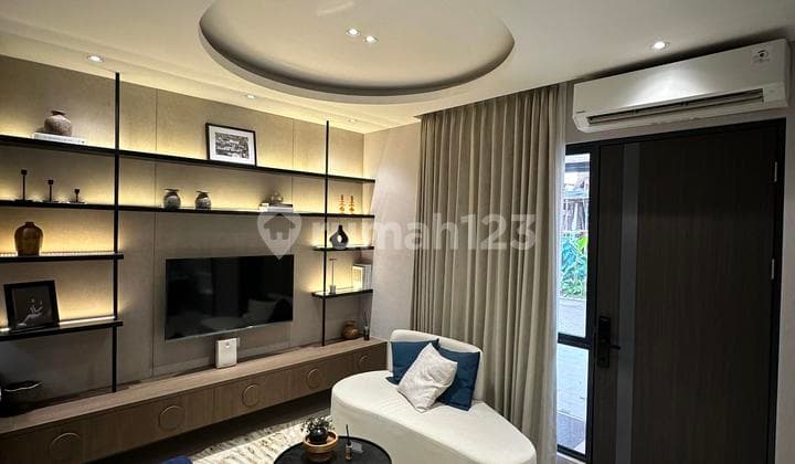 MILIKI SEGERA! Rumah Compact 3 Lantai Selangkah Ke Stasiun