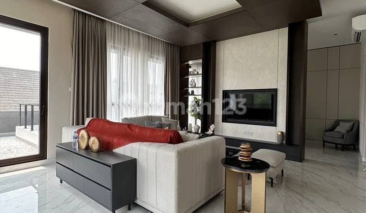 NEW OCCUPANT WANTED! OWNER MOVING ABROAD, SPACIOUS HOUSE 12X25