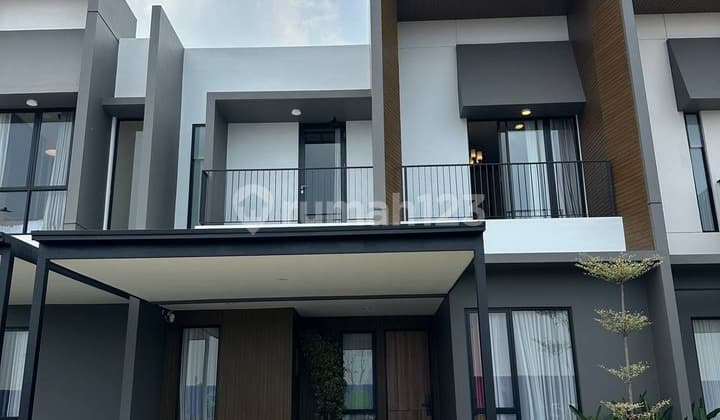 Flood-Free 8-Wide House in Alam Sutera!