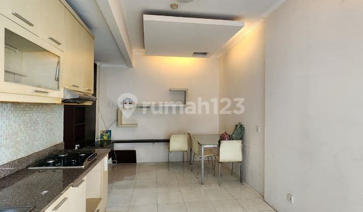 WTS / Dijual Cepat Apartemen Siap Huni dengan View Kolam Renang di Sudirman Park Tower B, Tanah Abang, Jakarta Pusat, Jakarta