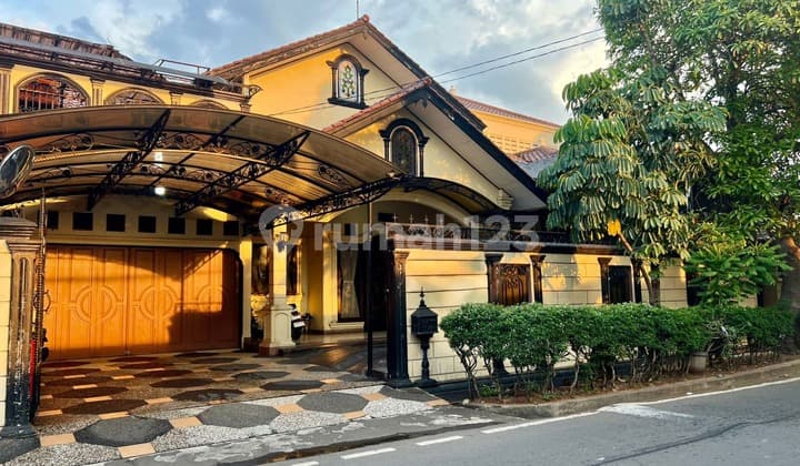 Rumah Bagus SHM Furnished Duren Sawit, Jakarta Timur