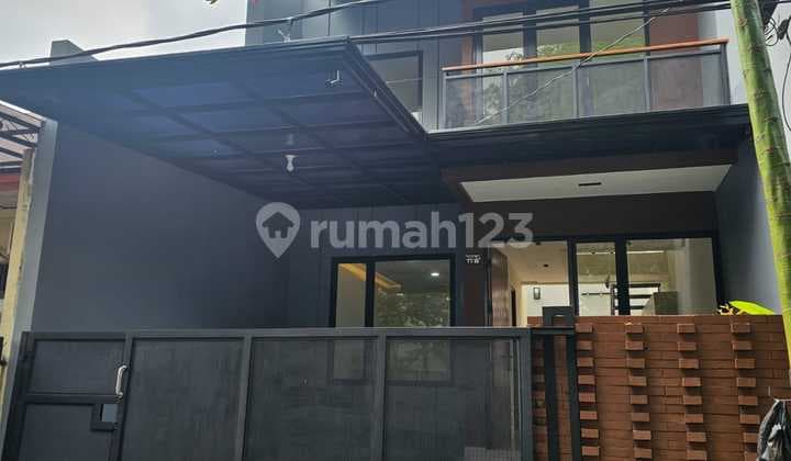 Ruah 2 Lantai Baru Renovasi Siap Huni di Bsd