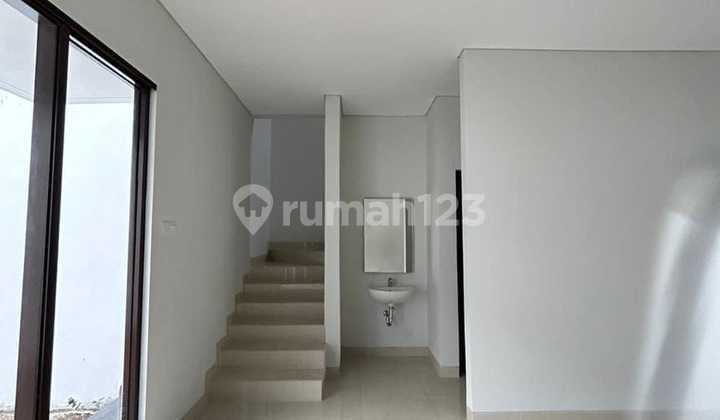 Rumah Siap Huni di Cimanggis Golf Estate, Akses Pintu Tol Cimanggis