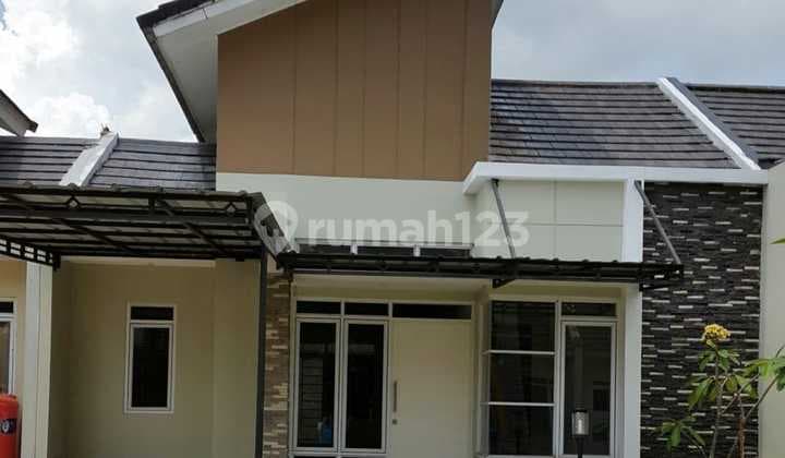 Rumah Siap Huni di Metland Transyogi, Cileungsi