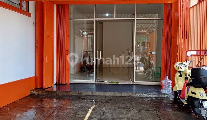Ruko 2 Lantai Siap untuk Usaha di Jalan Alternatif Transyogi, Cileungsi