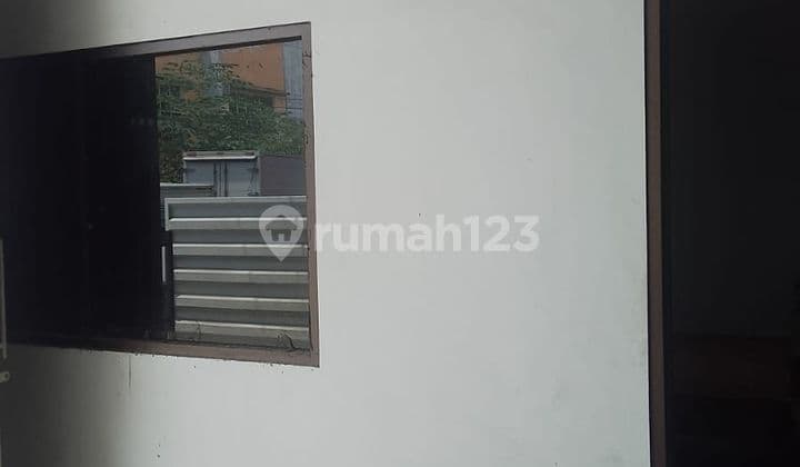 *Dijual Gudang Jejer di Tambak Sawah*