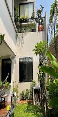 Luxury House for Sale with SHM in Bangka, South Jakarta