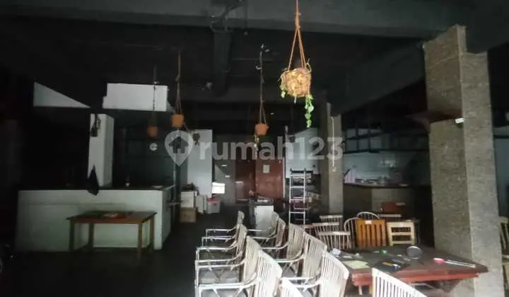 Dijual 3 Ruko Tanpa Sekat,3 Lantai di Bekasi Selatan